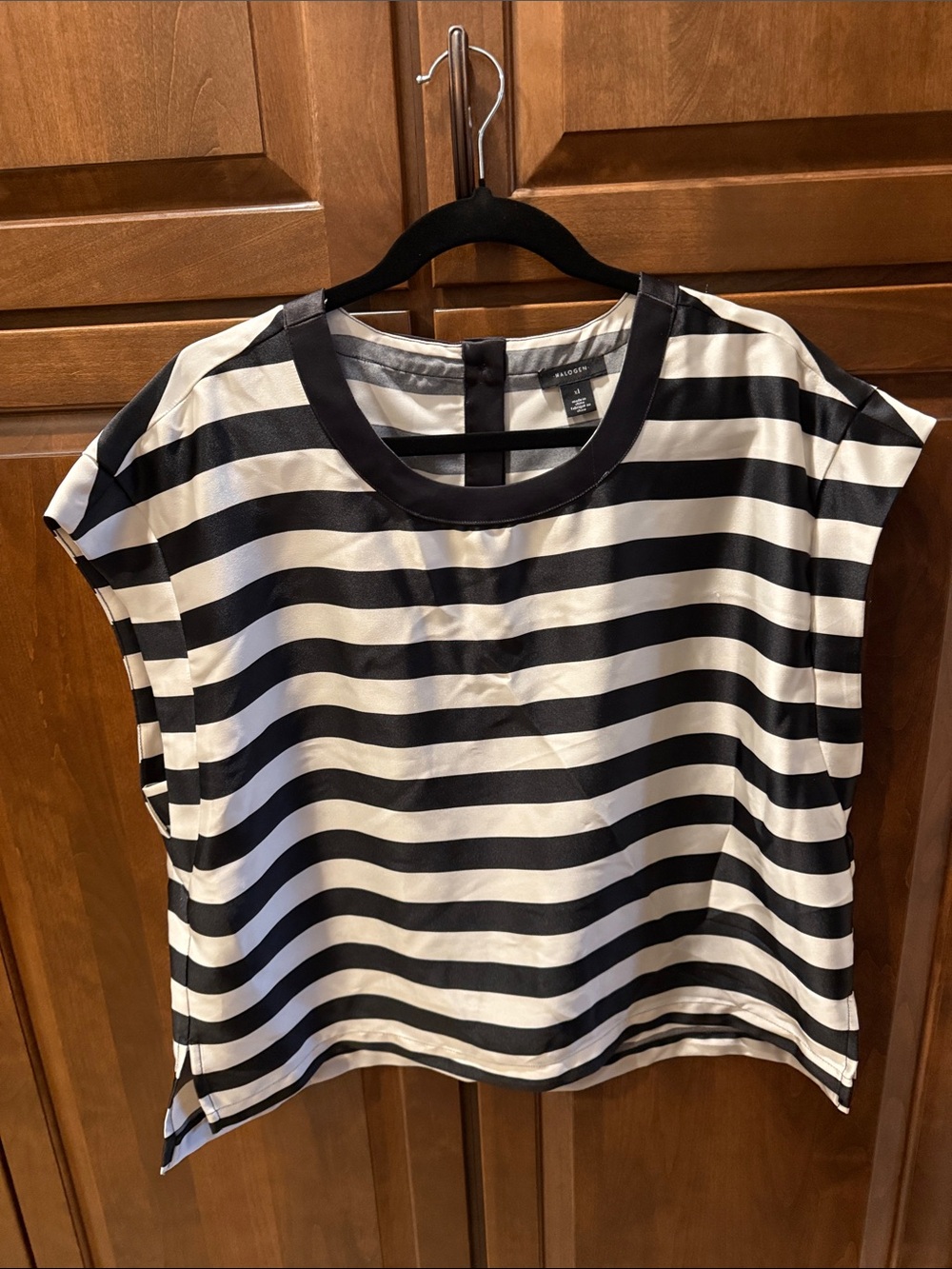 Halogen Black and White Striped Cap-Sleeve Top